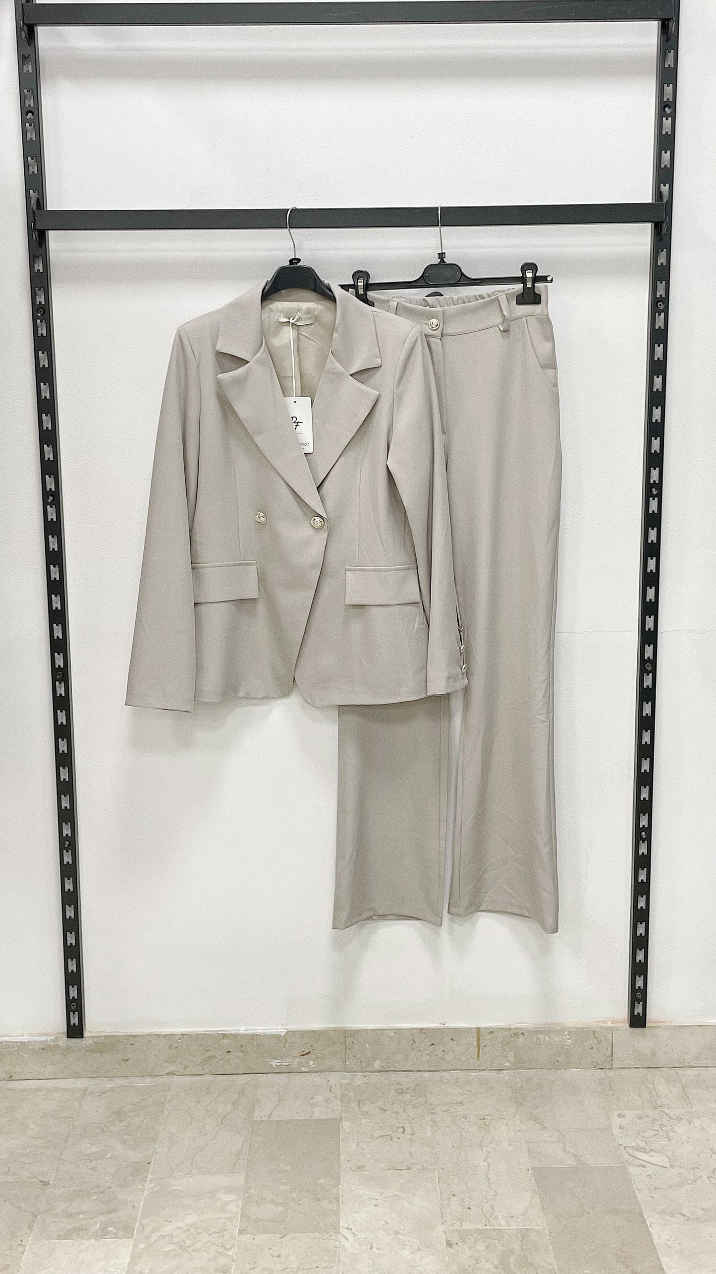 Suit