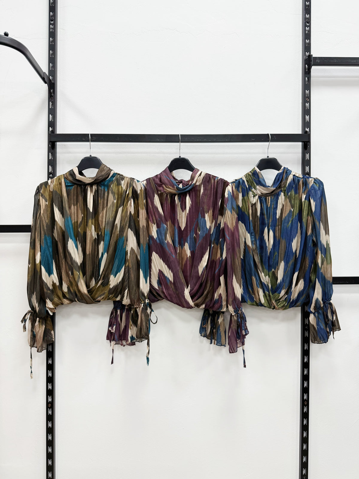 BLUSA A COLLO A FANTASIA IN LUREX
