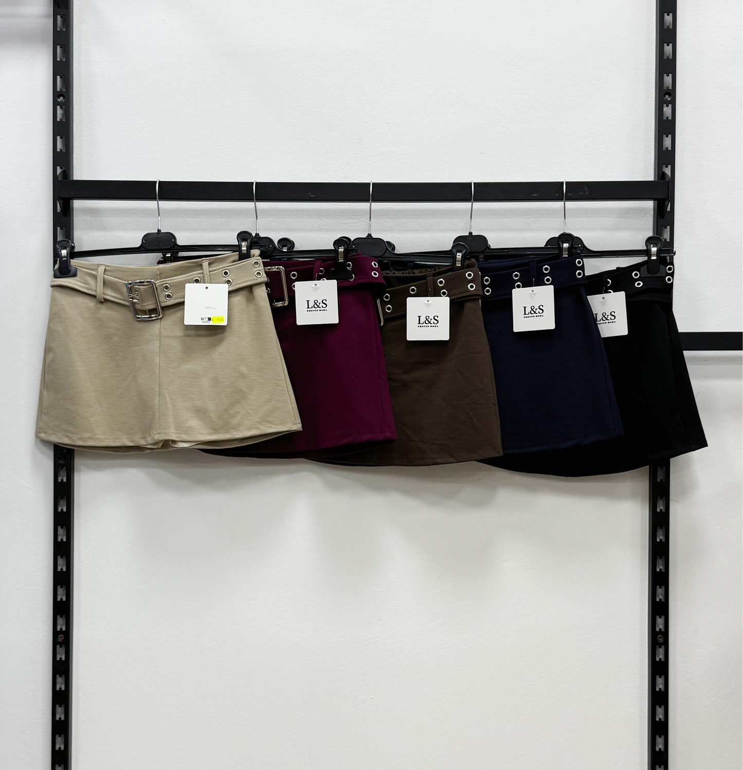 SHORT GONNA A PANTALONCINO