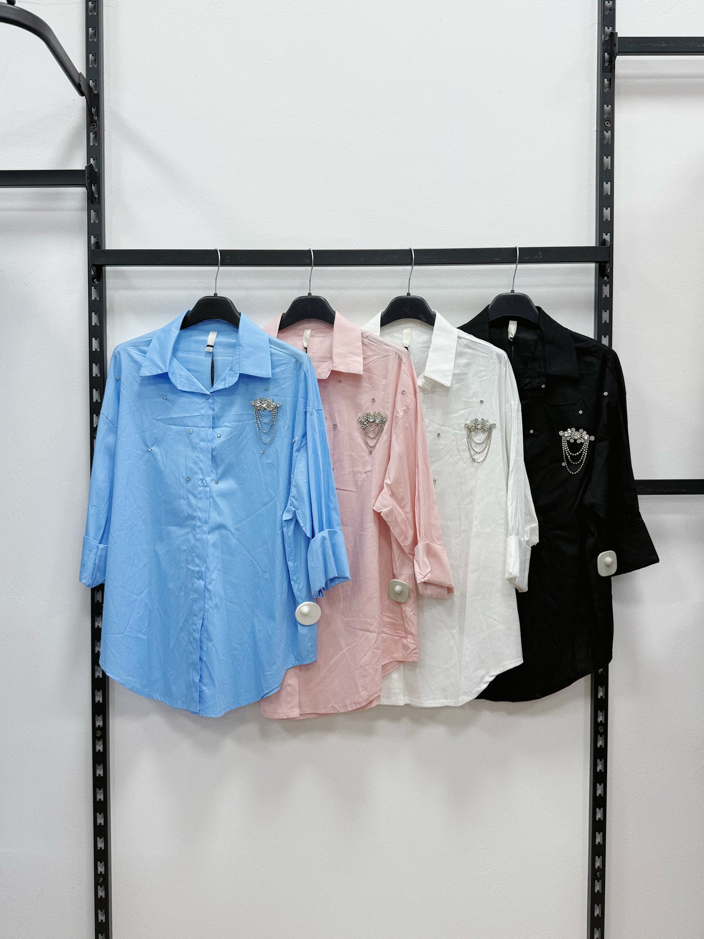 CAMICIA DI COTONE CON ZIRCONI A MANICHE LUNGHE