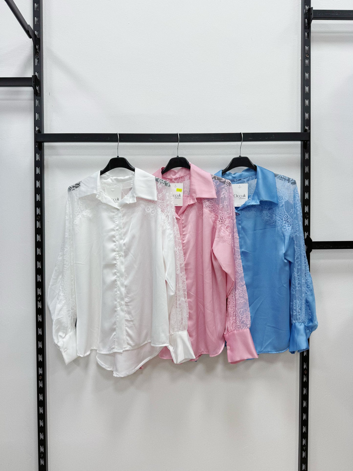 CAMICIA DI RASO A MANICHE LUNGHE IN PIZZO TAGLIA CURVY