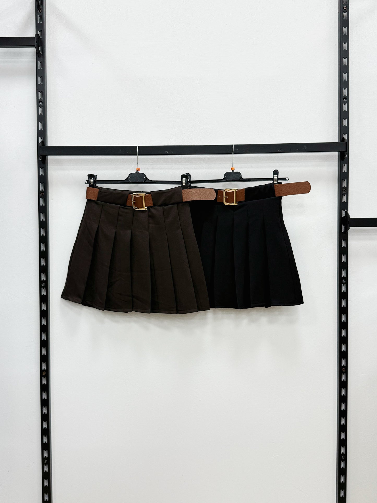 GONNA A PANTALONCINO PIEGATO