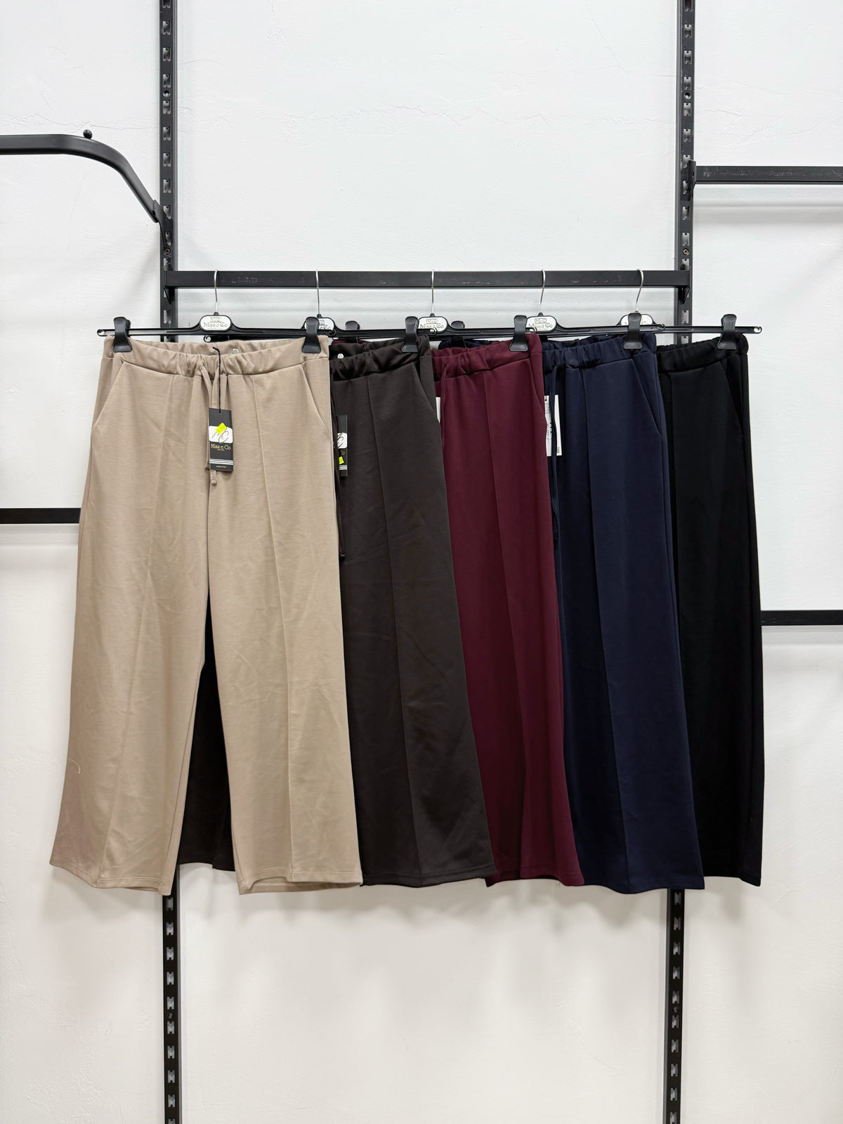 PANTALONE DI TUTA TAGLIA CURVY