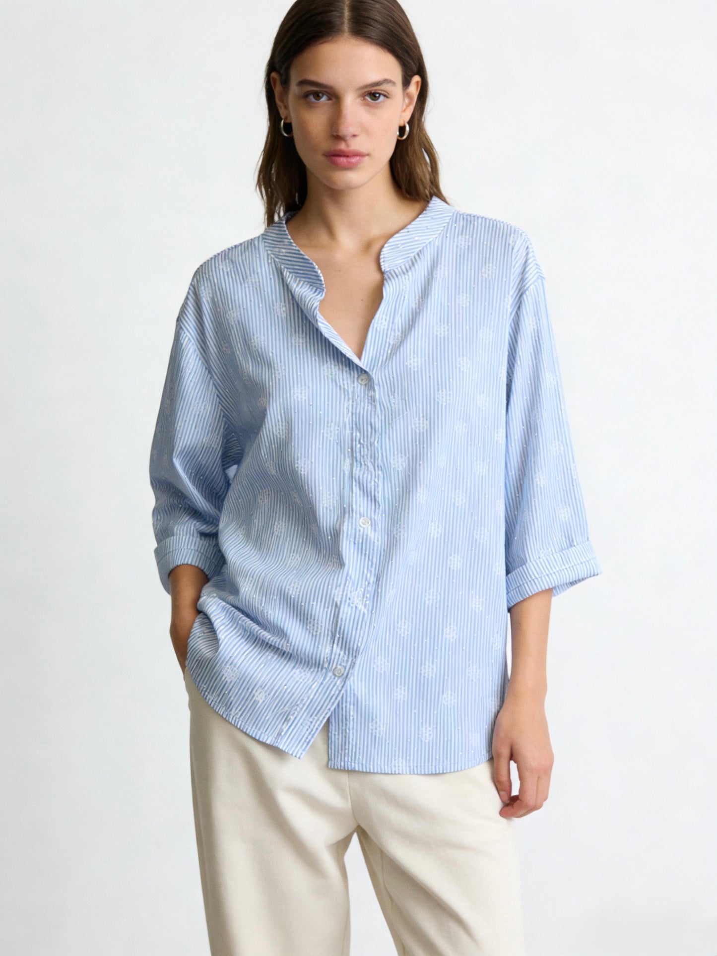 CAMICIA A RIGHE CON BRILLANTINI A MANICHE 3/4 A COLLO COREANO