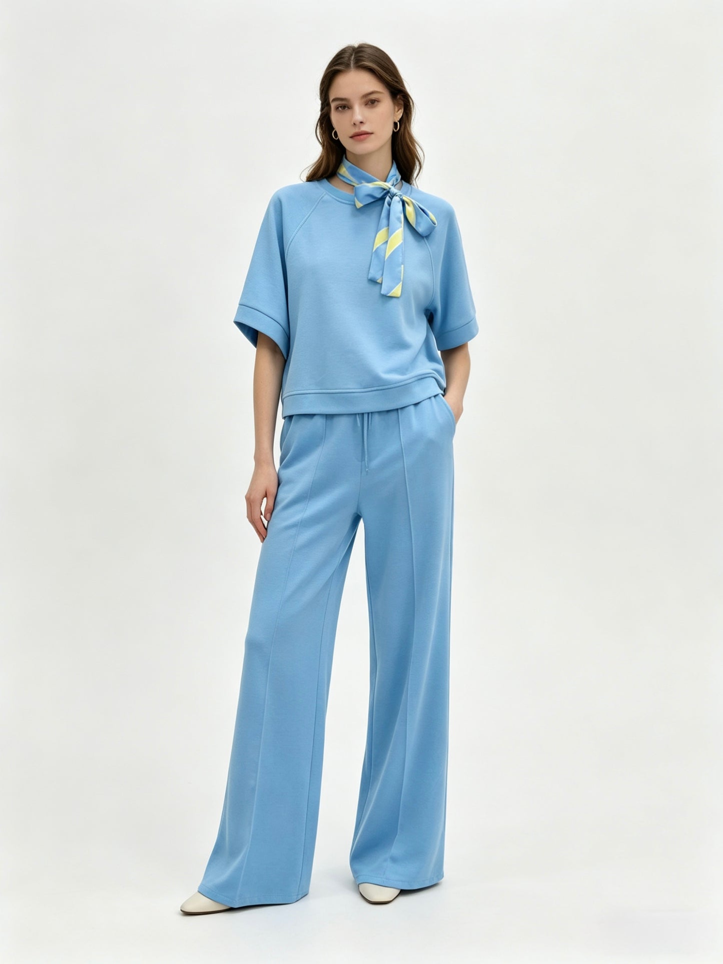 TUTA COMPLETA T-SHIRT E PANTALONE A PALAZZO