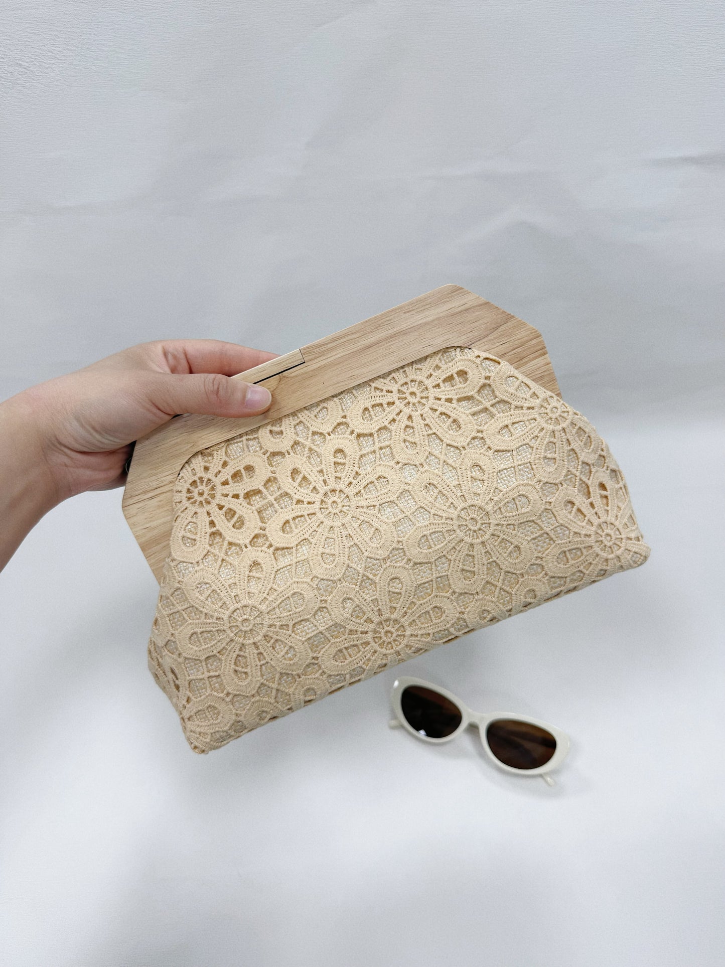 BORSA DI PIZZO SANGALLO DI LEGNO A TRACOLLA