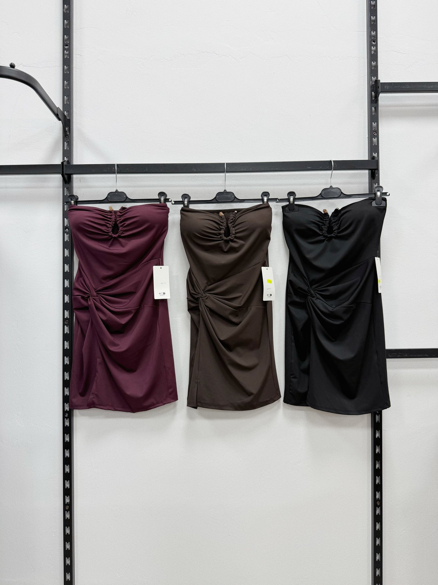 VESTITO A FASCIA CON COPPA A MINI GONNA