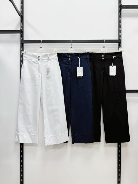 PANTALONE WIDE LEG ALLA CAVIGLIA CON SVOLTATO