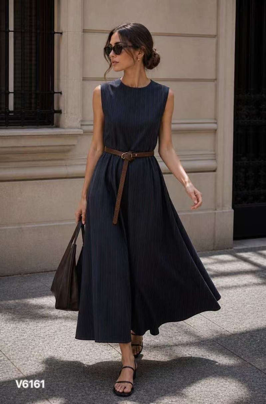 VESTITO LUNGO A RIGHE CON CINTURA