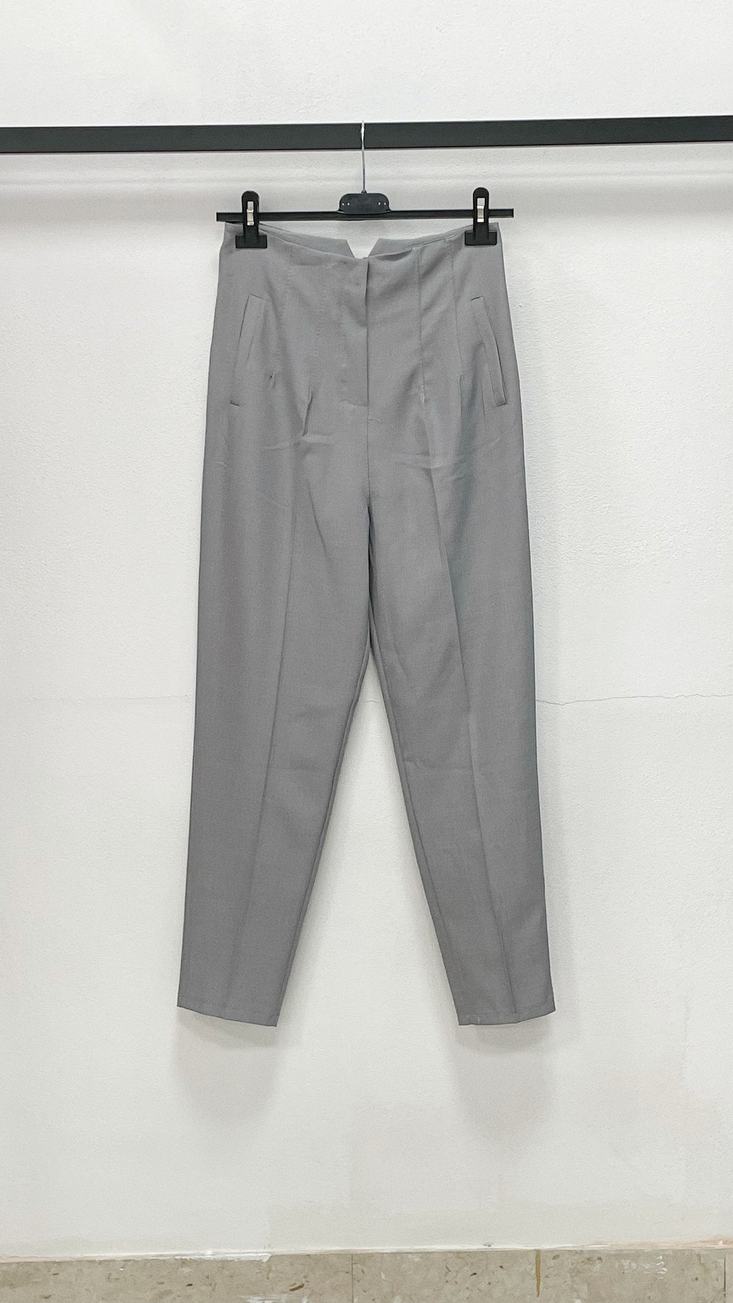 Pantalone sigaretta