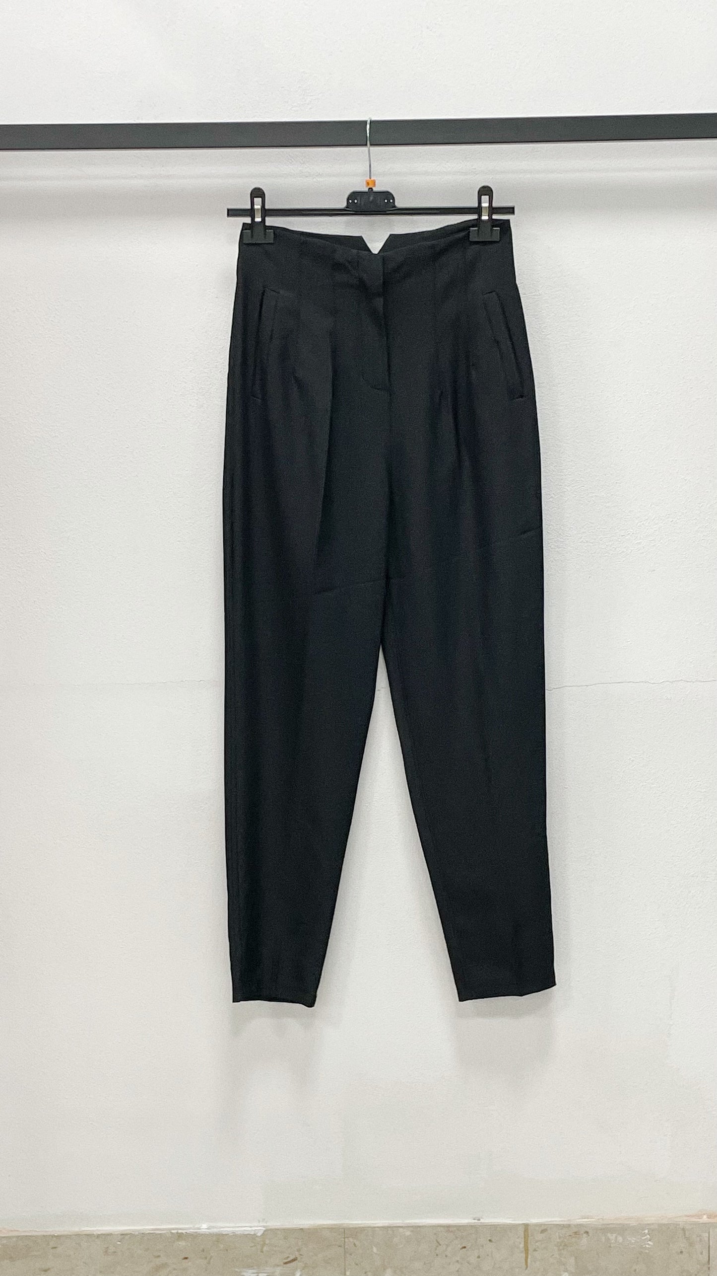 Pantalone sigaretta