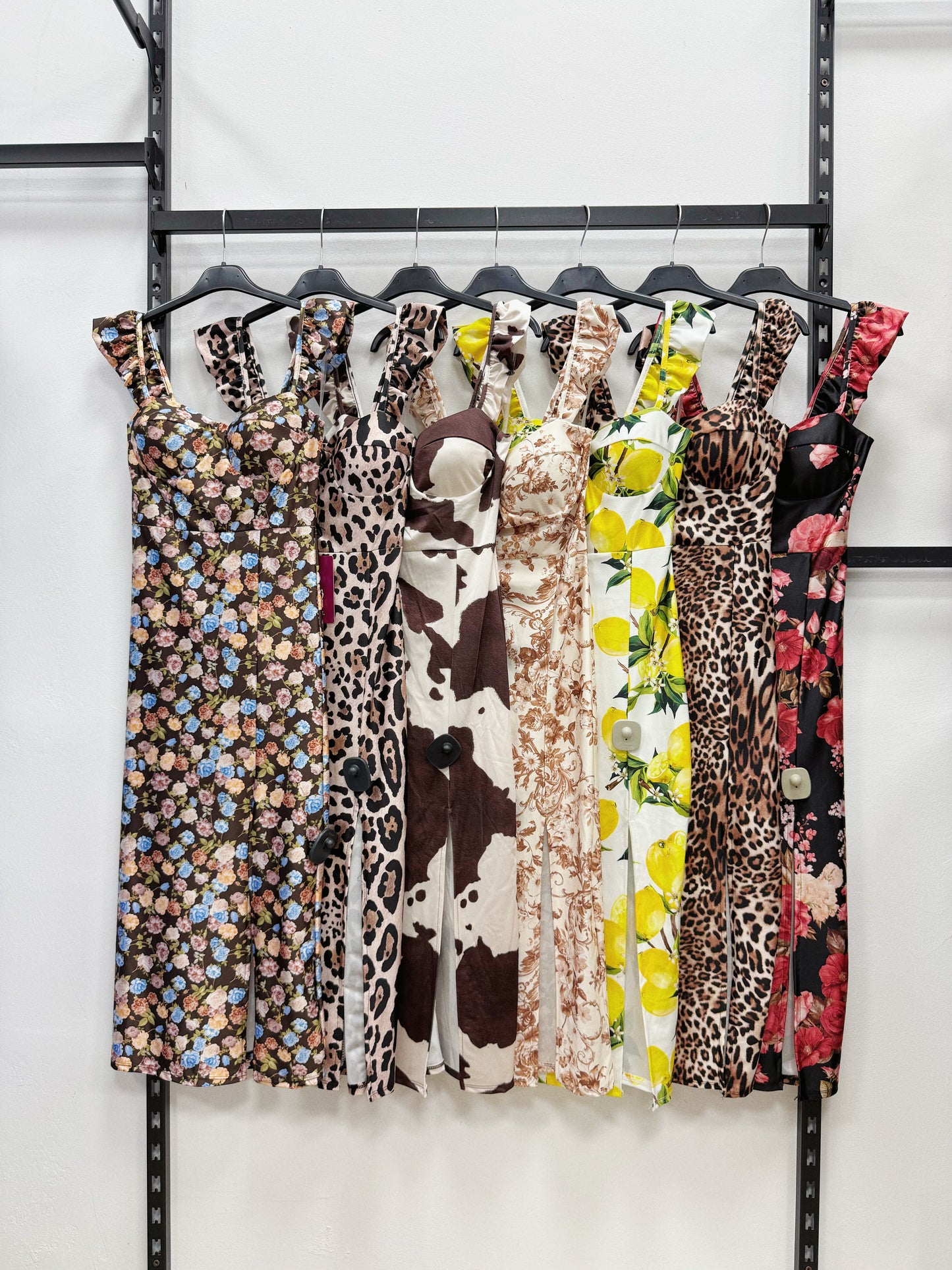 VESTITO LUNGO A FANTASIA CON SPACCO AVANTI