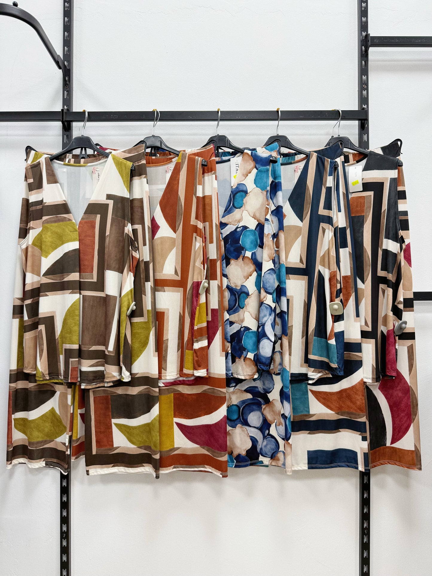 COMPLETO CANOTTIERA E PANTALONE A PALAZZO A FANTASIA
