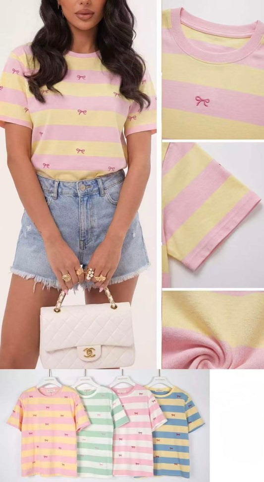 T-SHIRT A RIGHE CON RICAMATO DI FIOCHI