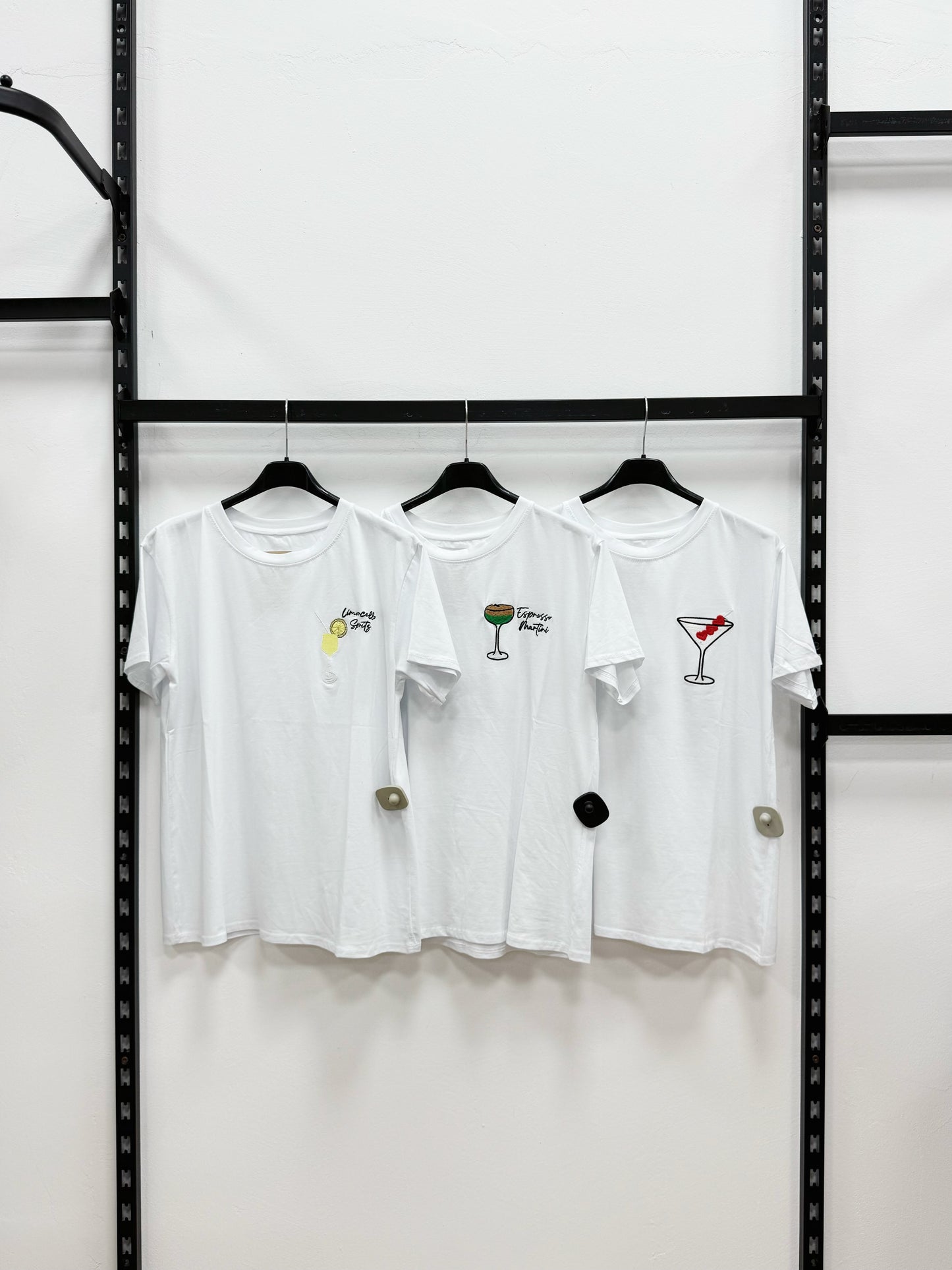 T-SHIRT RICAMATO