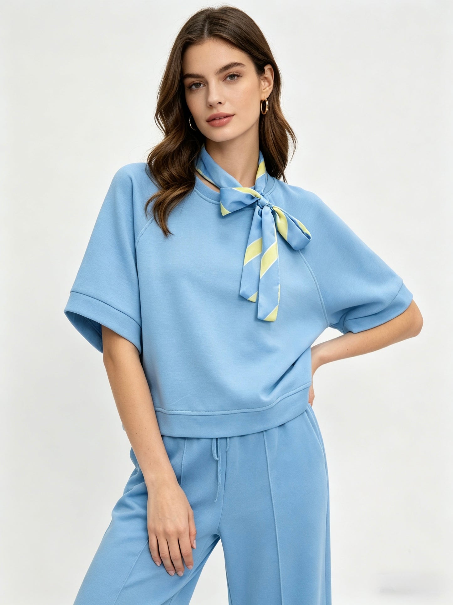 TUTA COMPLETA T-SHIRT E PANTALONE A PALAZZO