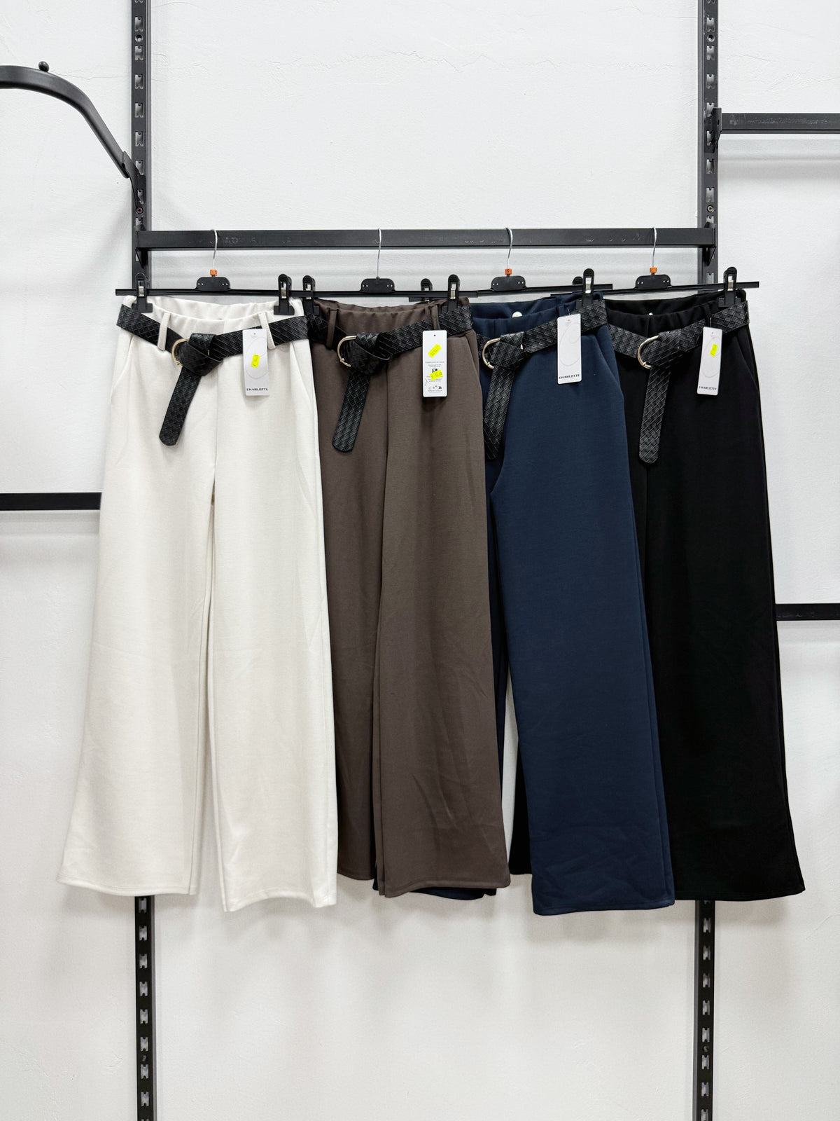 PANTALONE A PALAZZO CON ELASTICO IN VITA