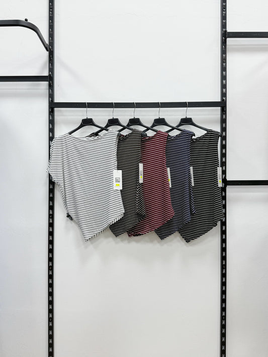 T-SHIRT A RIGHE SPALLINE INTERCAMBIABILI