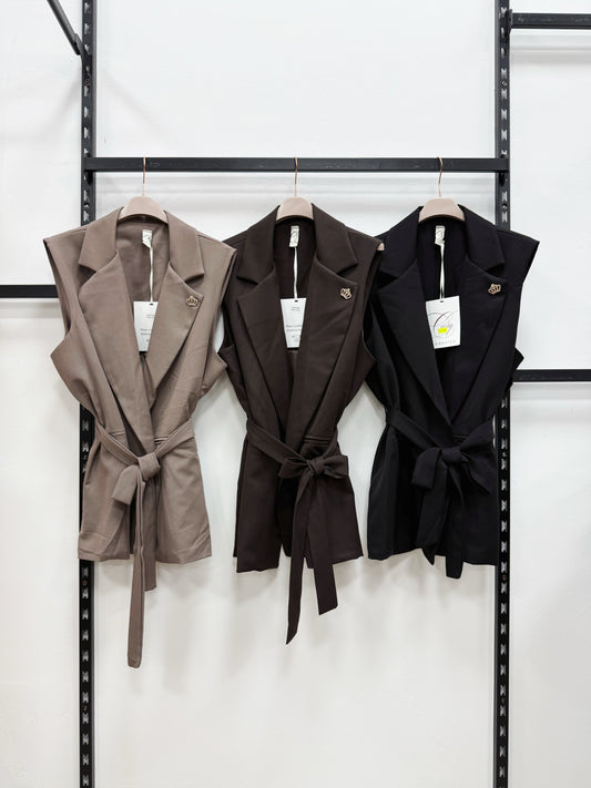 GILET CON CINTURA REGOLABILE TAGLIA CURVY