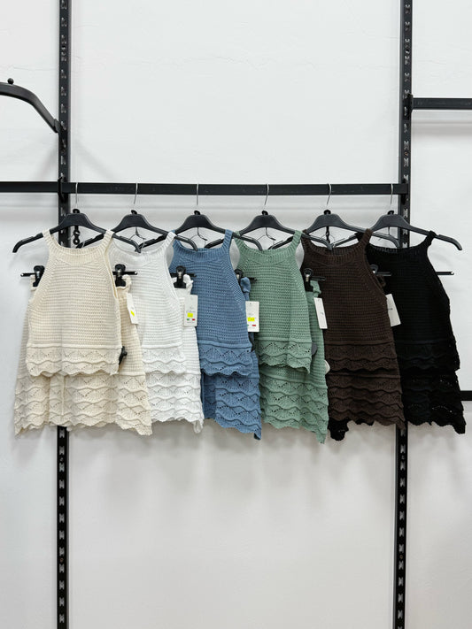 COMPLETO TOP E MINI GONNA IN TRECCIATO