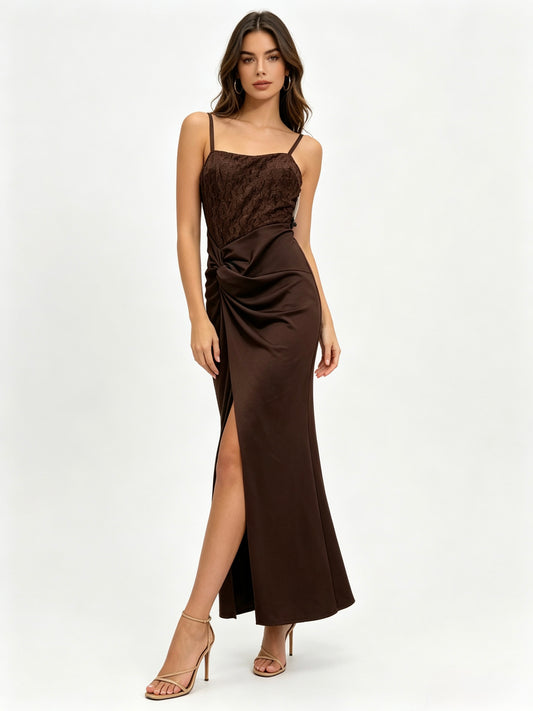 VESTITO LUNGO A BRETELLE REGOLABILI CON PIZZO