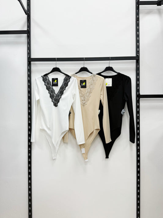 BODY SCOLLO V IN PIZZO