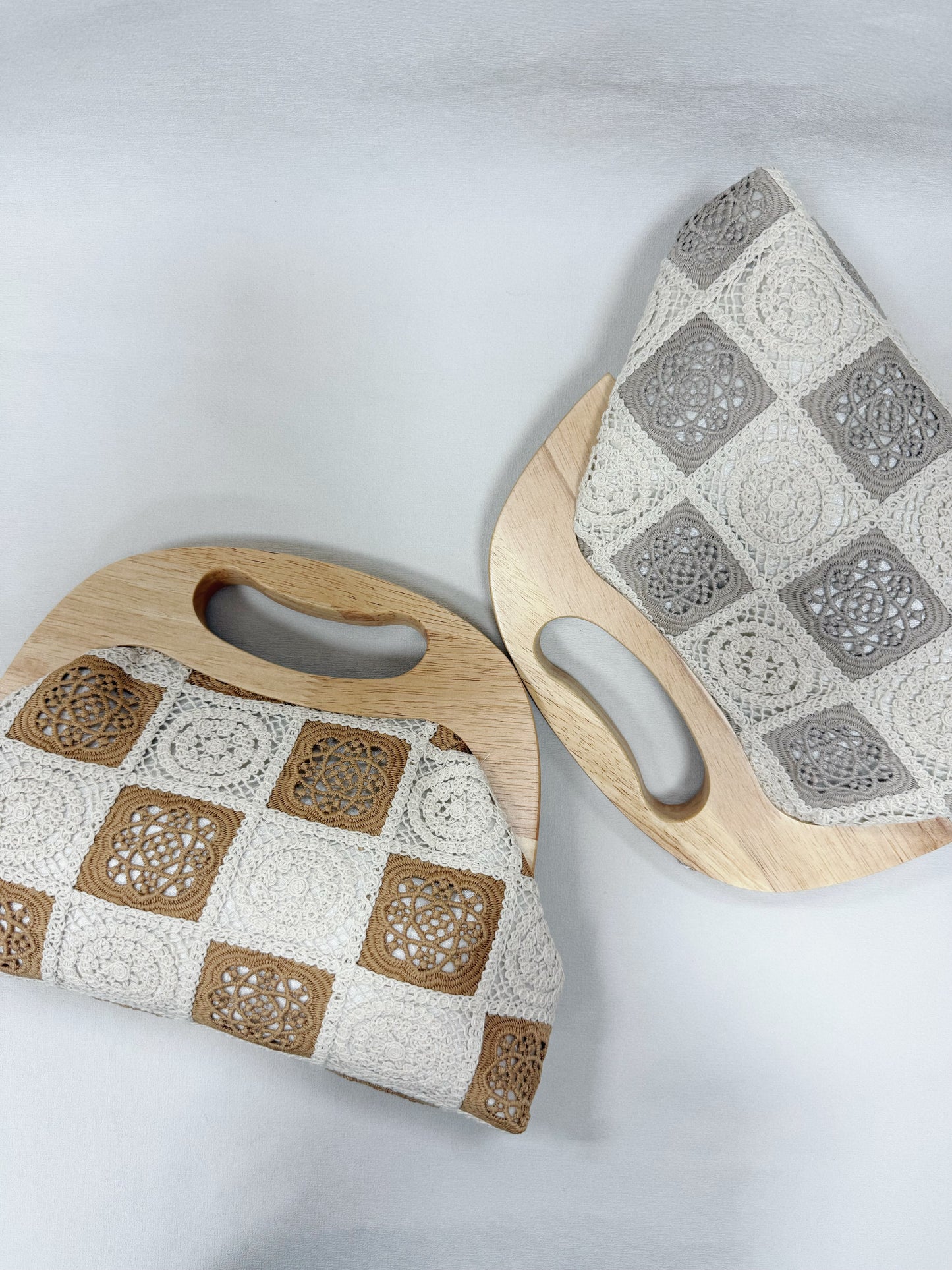 BORSA A MANIGLIA DI LEGNO IN PIZZO SANGALLO