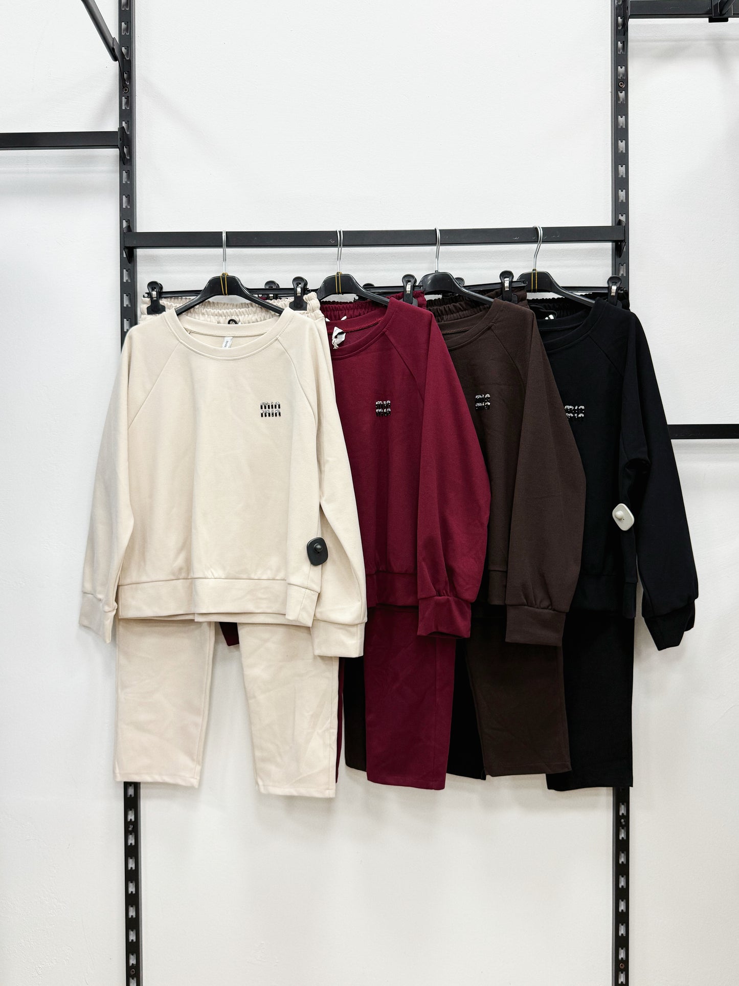 TUTA COMPLETA IN PAILE FELPATA FELPA SCRITTO MIU E PANTALONE