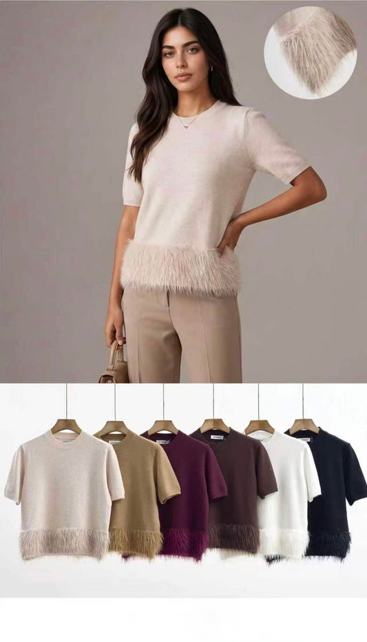 MAGLIONE A MANICHE CORTE CON PIUME